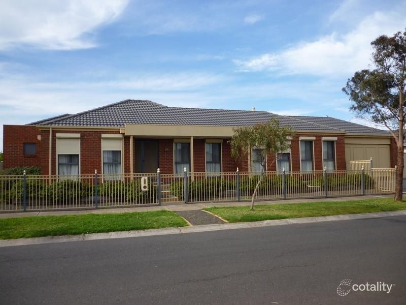 16 Newcombe Dr, St Albans, VIC 3021