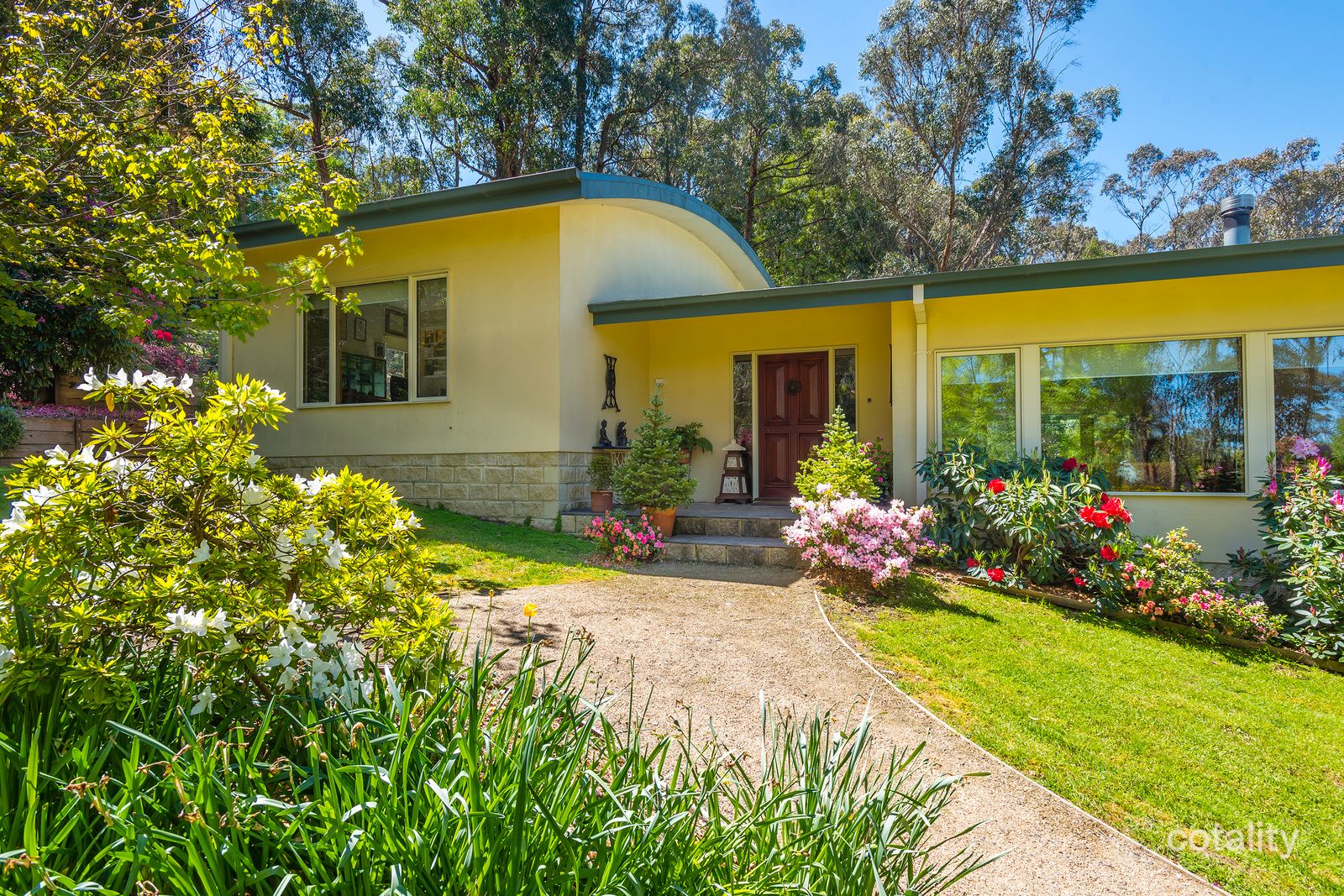 23 Governors Dr, Mount Macedon, VIC 3441