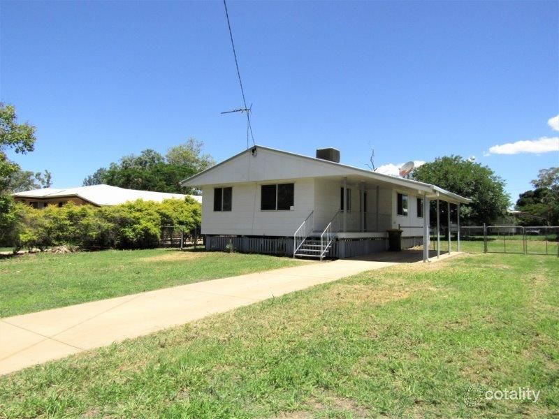 13 Eucalyptus St, Blackwater, QLD 4717