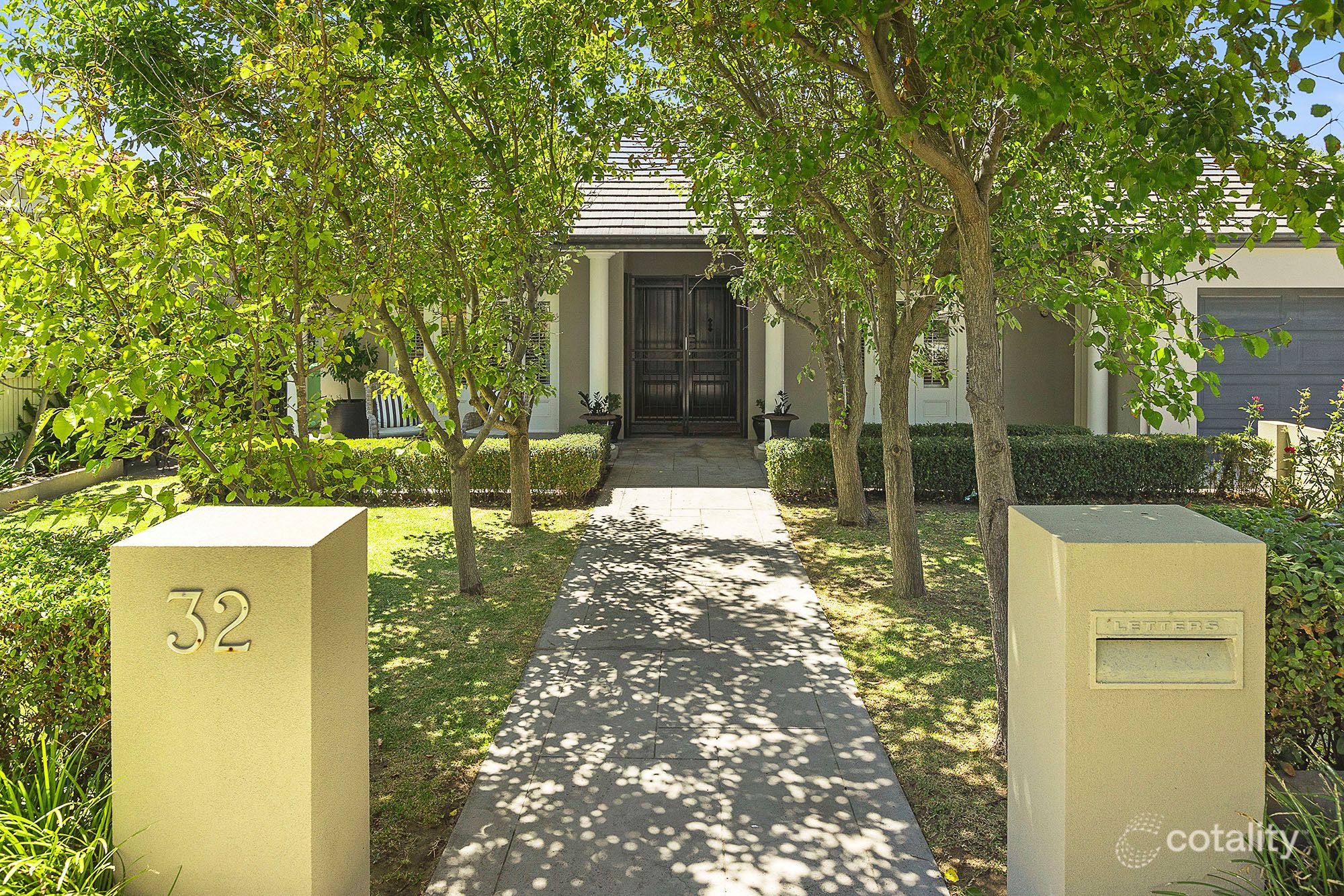 32 Waroonga Rd, Nedlands, WA 6009