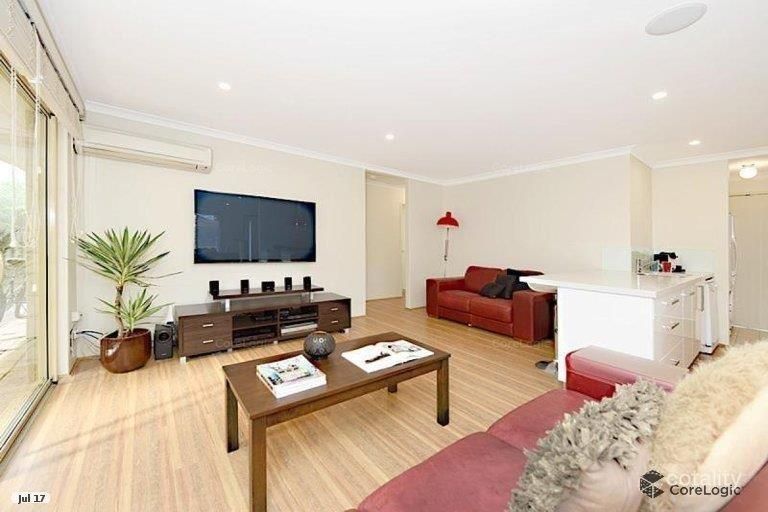 4 Smullin St, Hamilton Hill, WA 6163