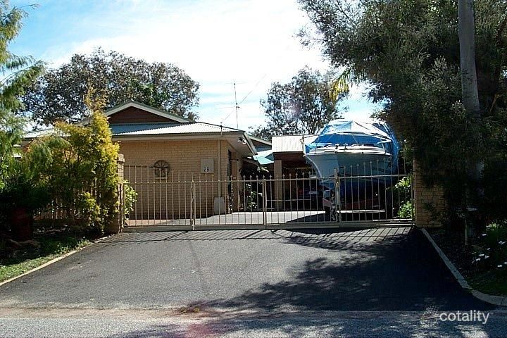 29 Willow Gdns, South Yunderup, WA 6208