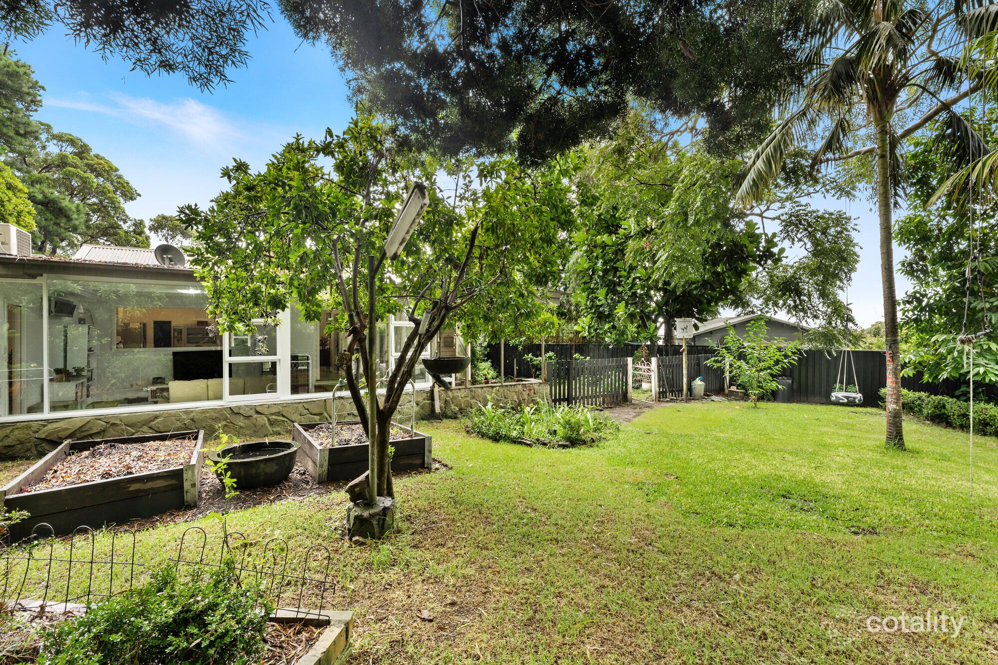 12 Wakehurst Pkwy, Frenchs Forest, NSW 2086