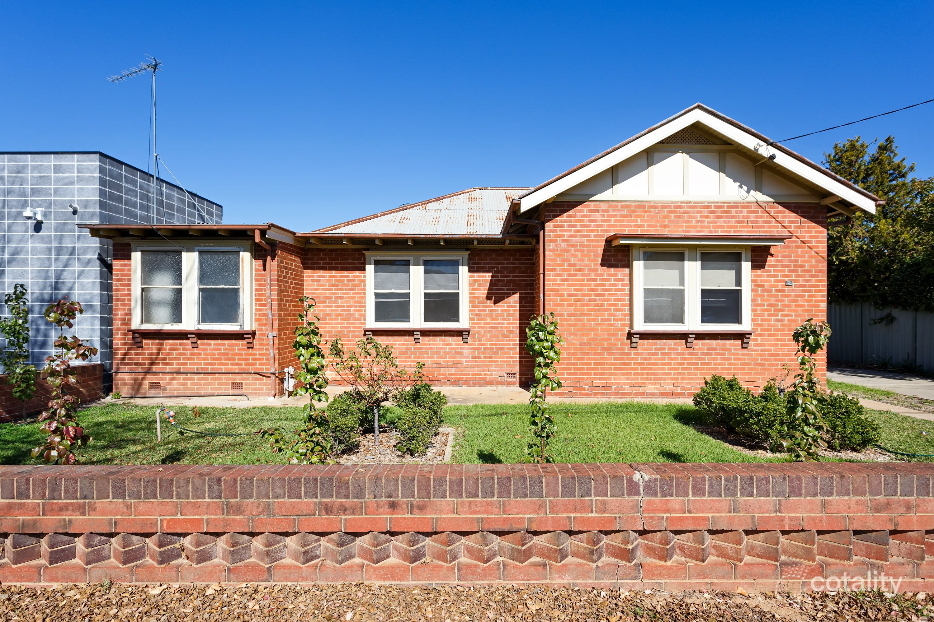 22 Meurant Ave, Wagga Wagga, NSW 2650