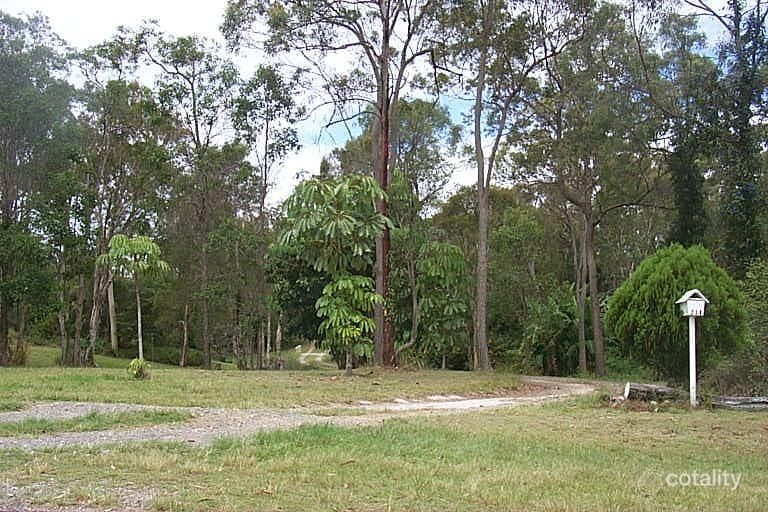 238 Bacton Rd, Chandler, QLD 4155