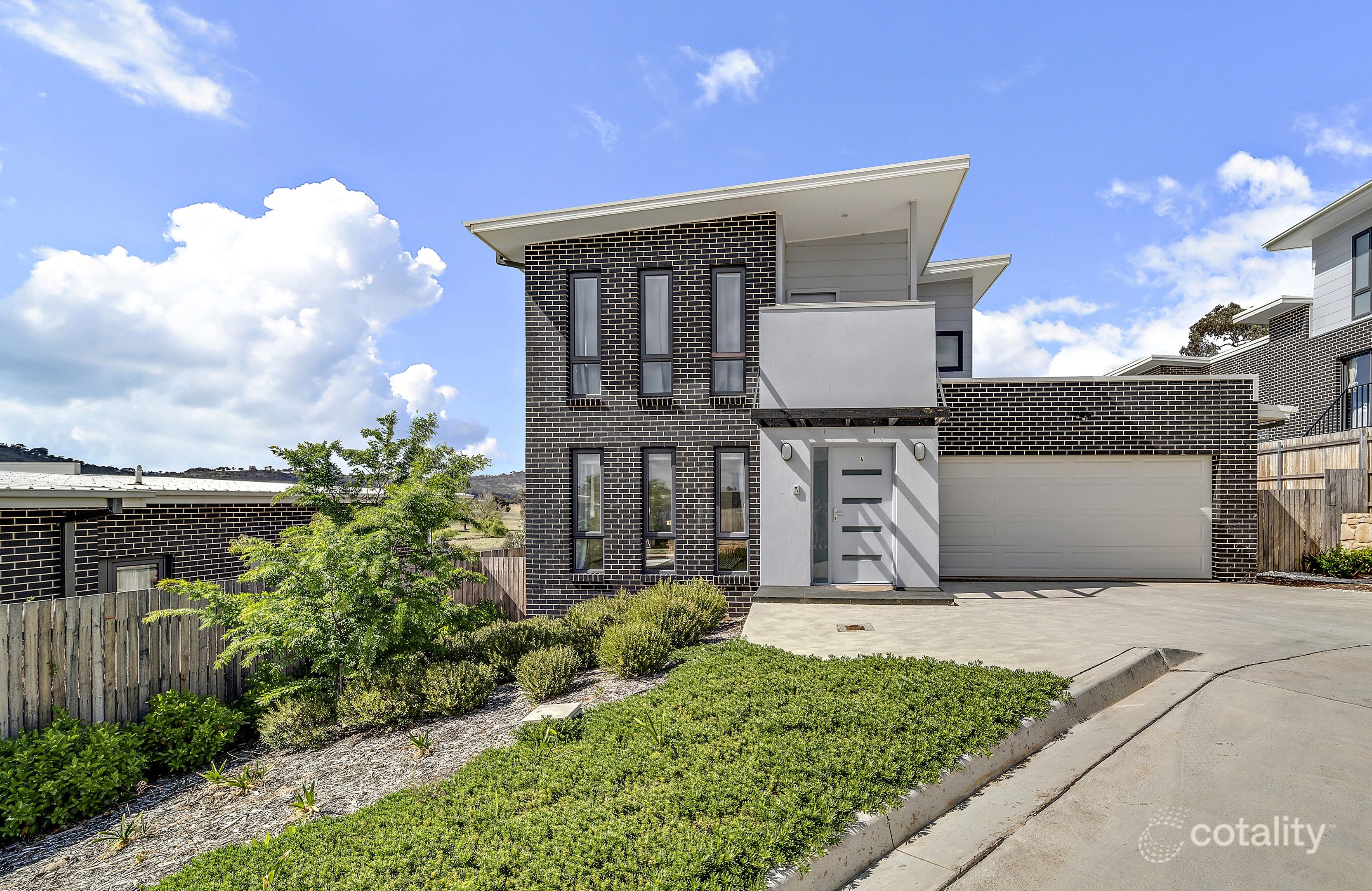 4/42 Adder St, Harrison, ACT 2914