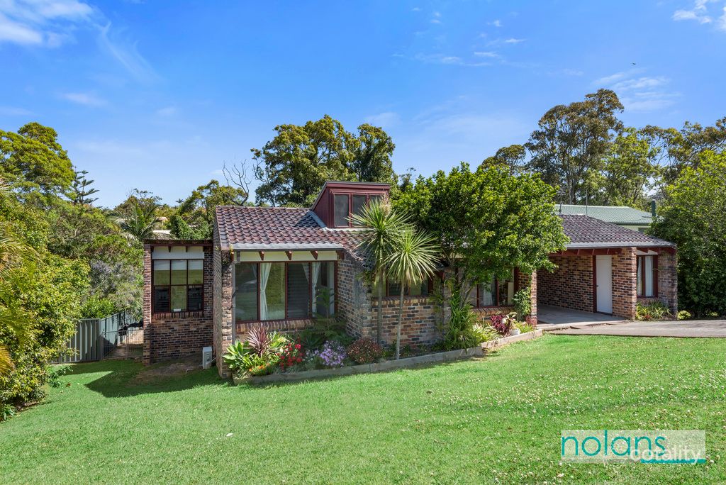 8 Nardie St, Sapphire Beach, NSW 2450