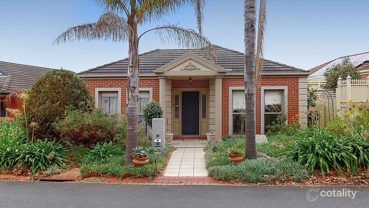 38 Vaughan Cres, Kew, VIC 3101