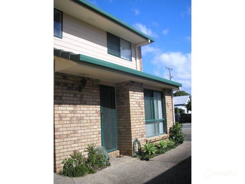 1/105 Landsborough Pde, Golden Beach, QLD 4551