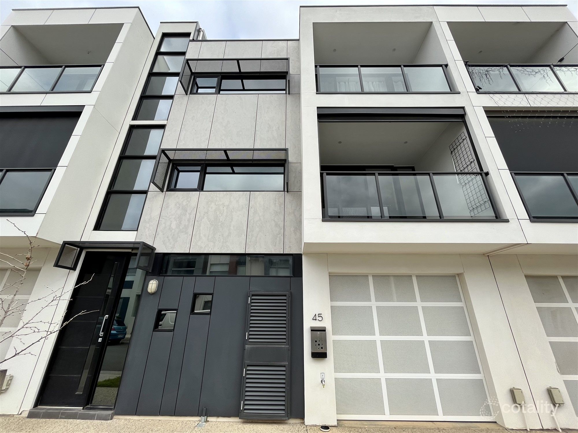 45 Wiltshire Dr, Lightsview, SA 5085