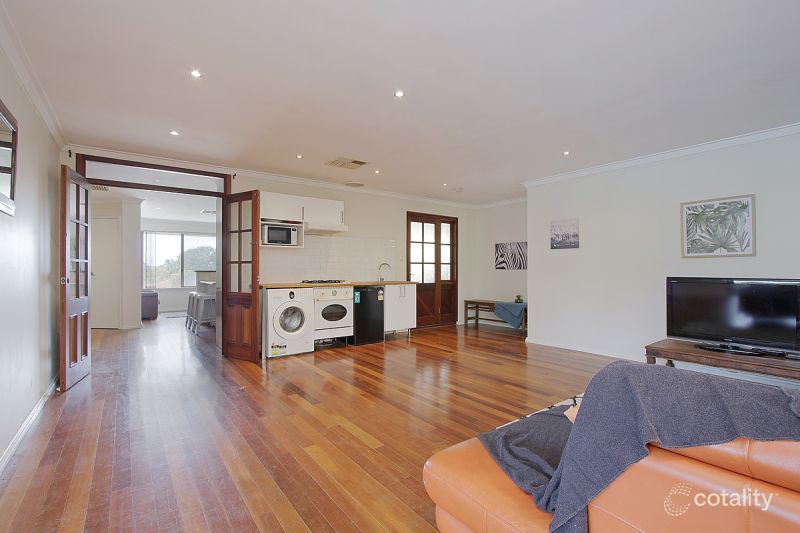 159 Elderberry Dr, South Lake, WA 6164