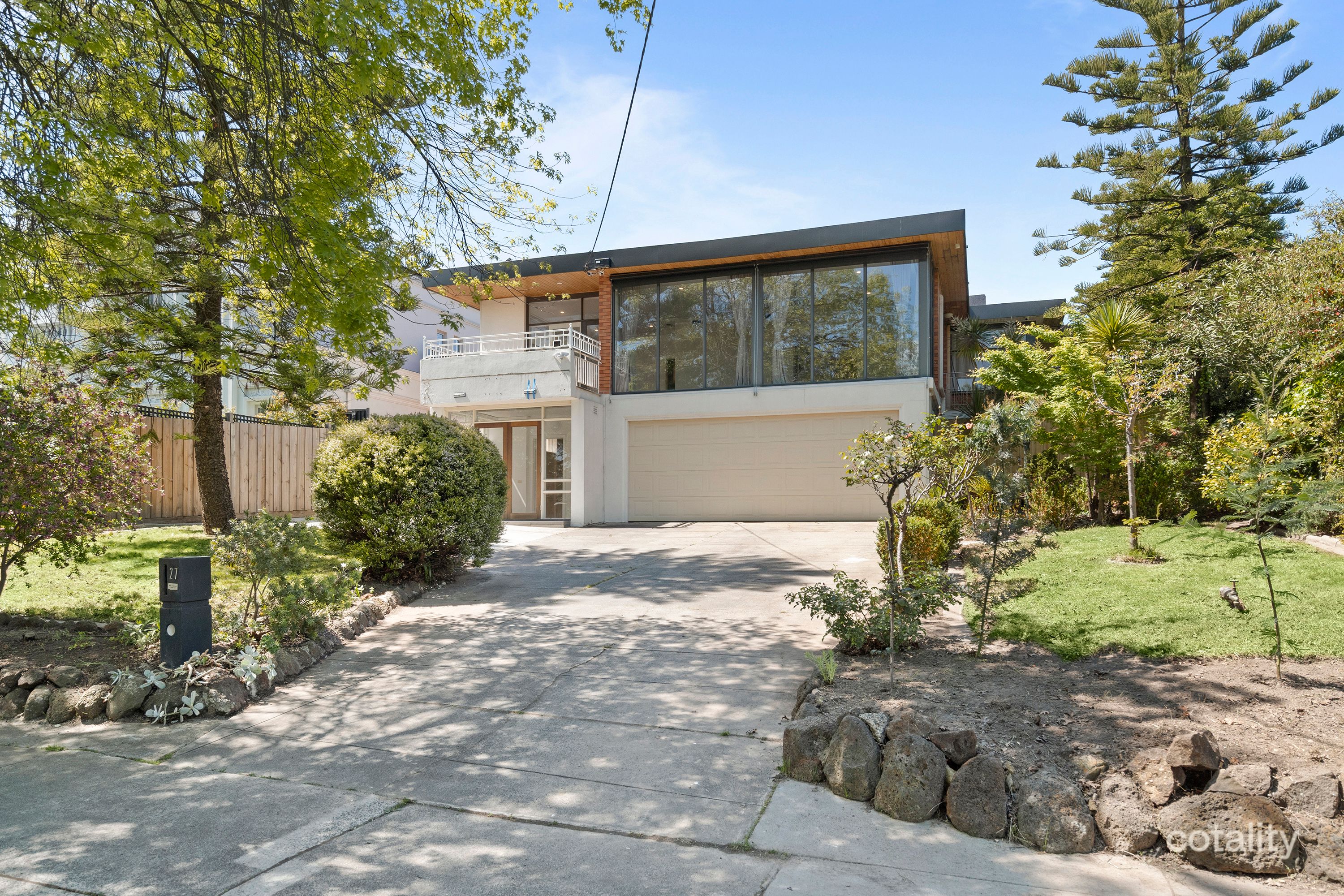 27 Tuxen St, Balwyn North, VIC 3104