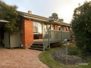 6 Morgan Cres, Curtin, ACT 2605