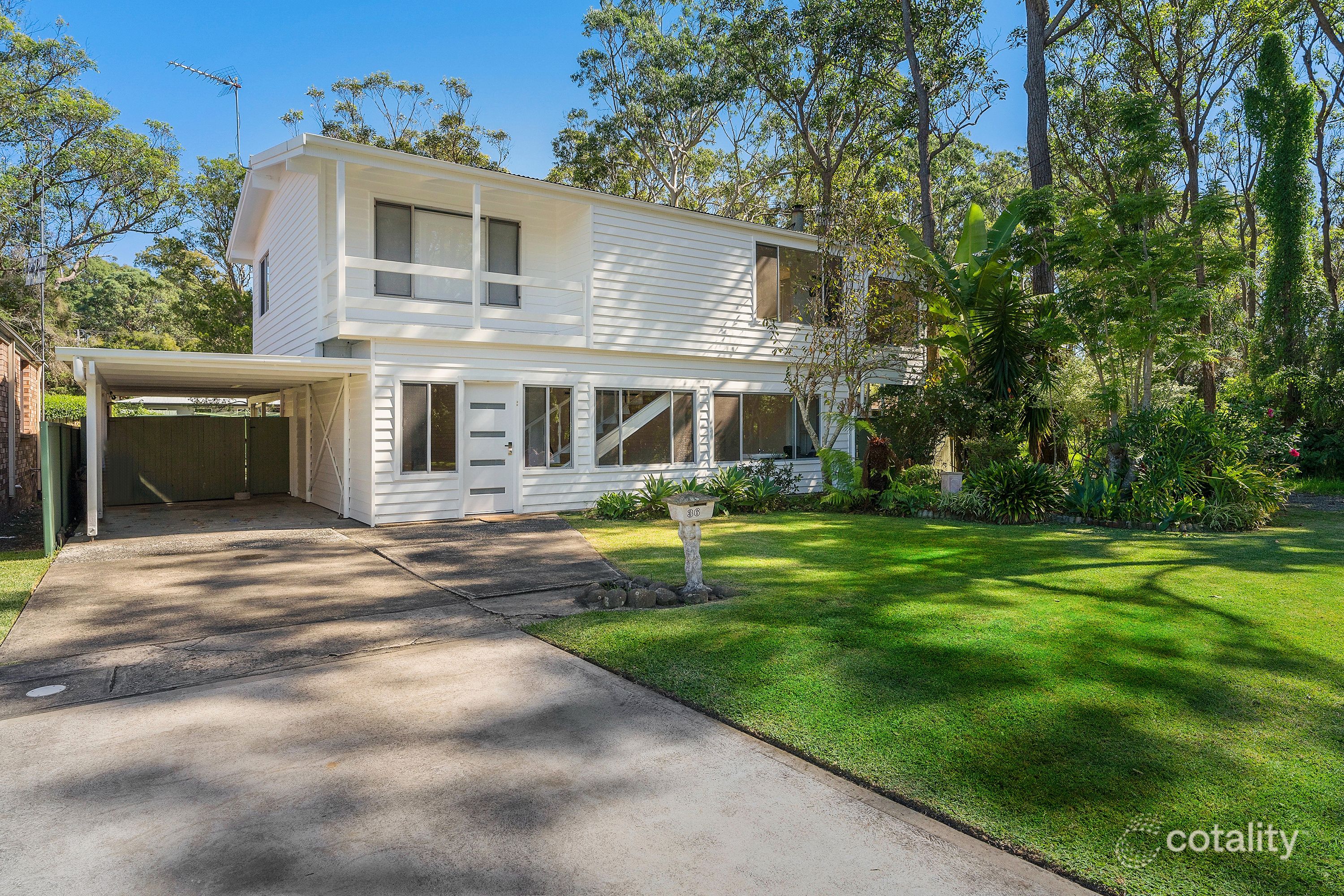 36 Marlborough Pl, Berkeley Vale, NSW 2261