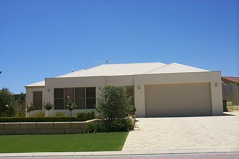 15 Deverall Sq, Hillarys, WA 6025