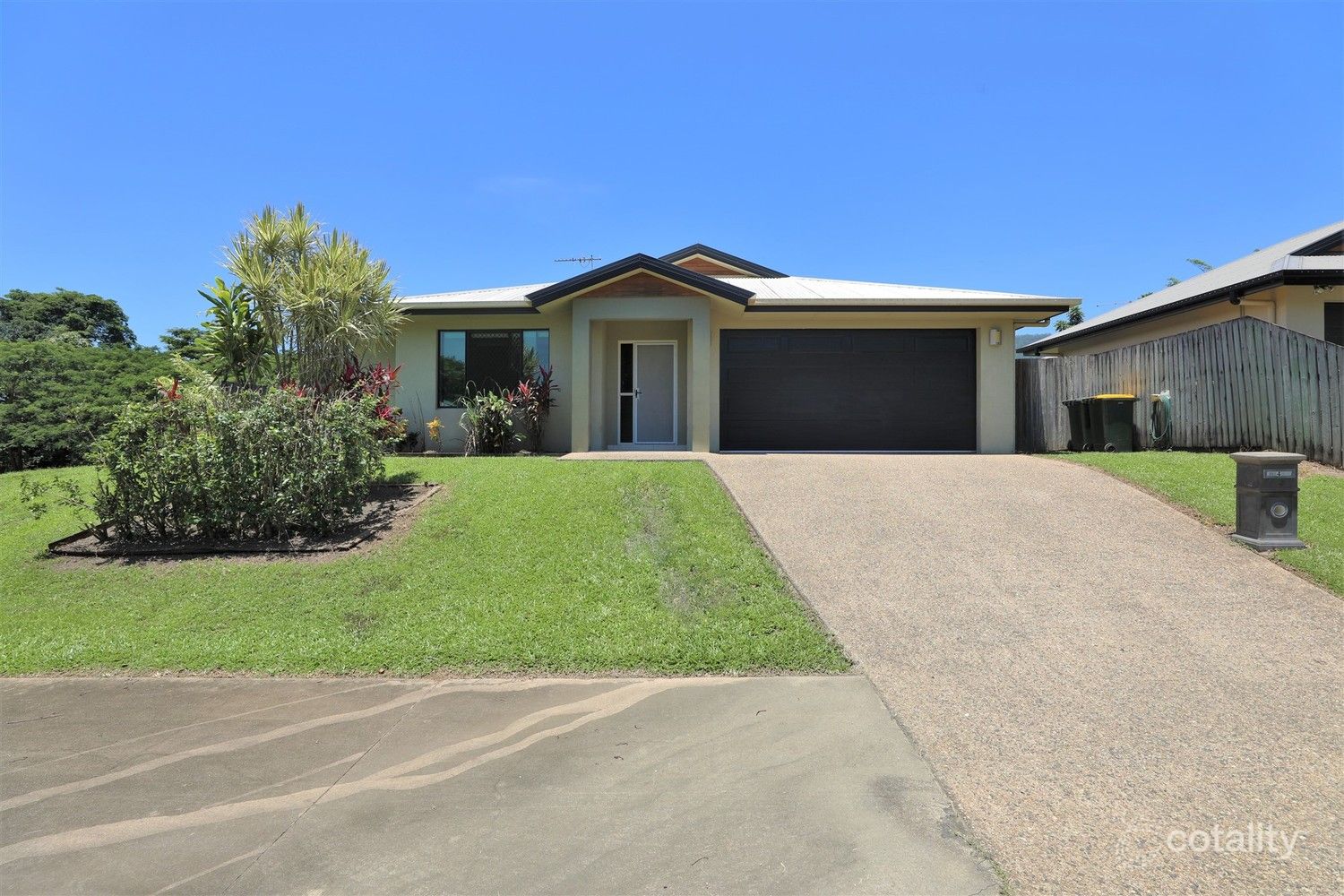 4 Powlett Cl, Bentley Park, QLD 4869