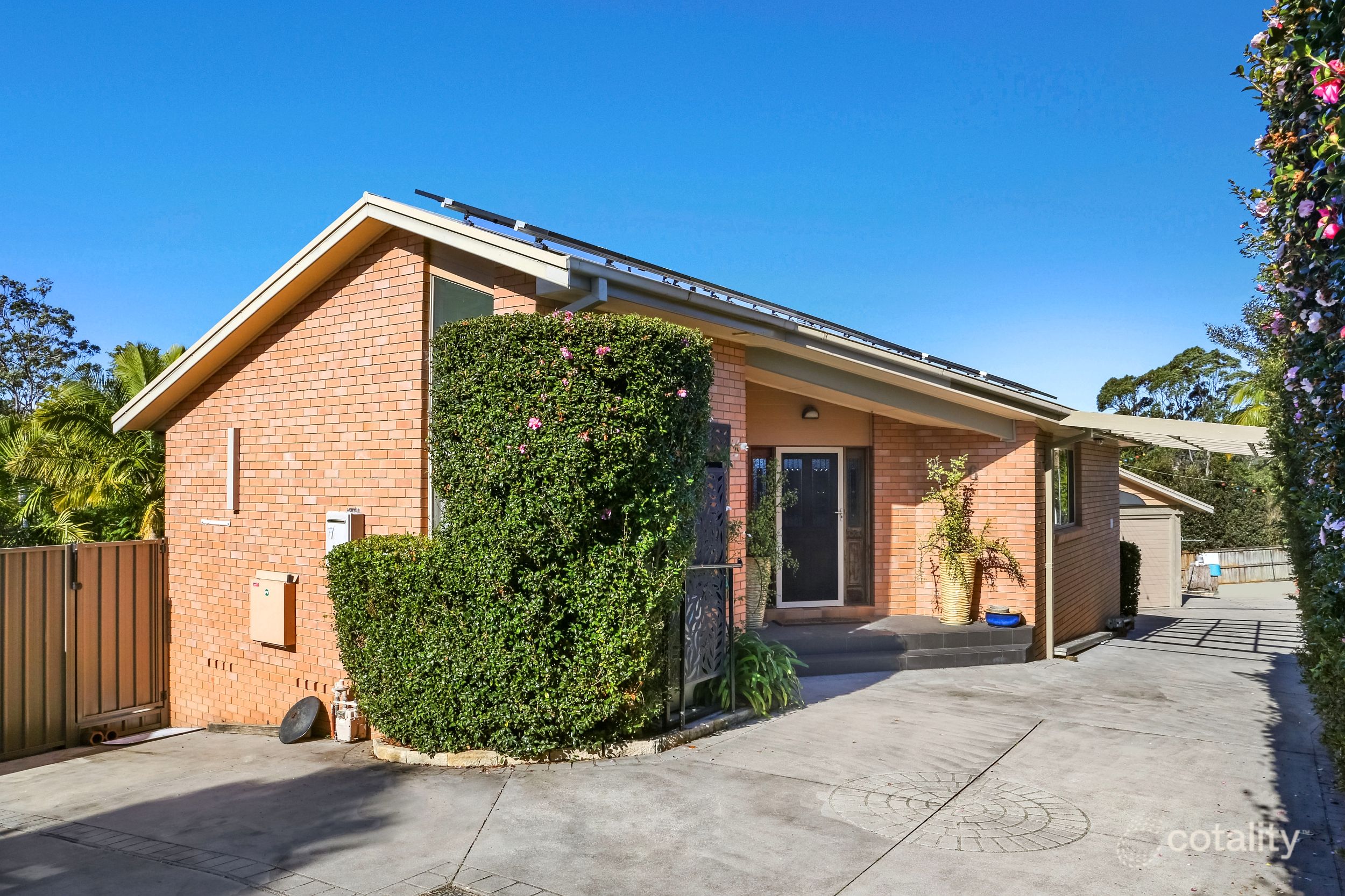 6 Robinia Pde, Springfield, NSW 2250