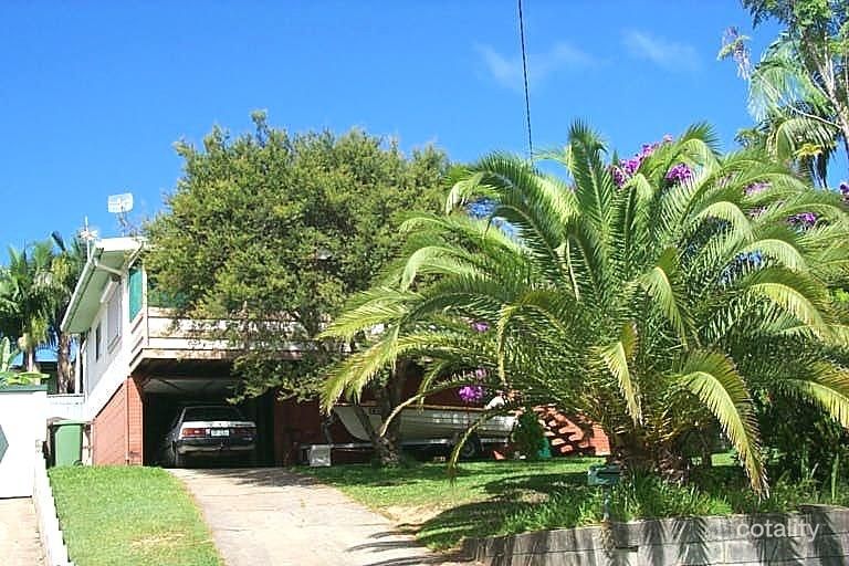 16 Kathleen Ave, Southport, QLD 4215