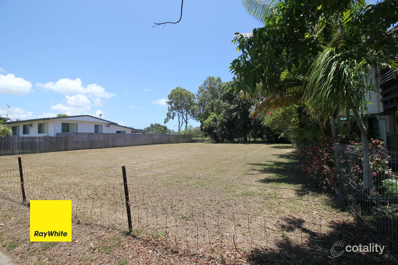 18 Bauhinia St, Forrest Beach, QLD 4850
