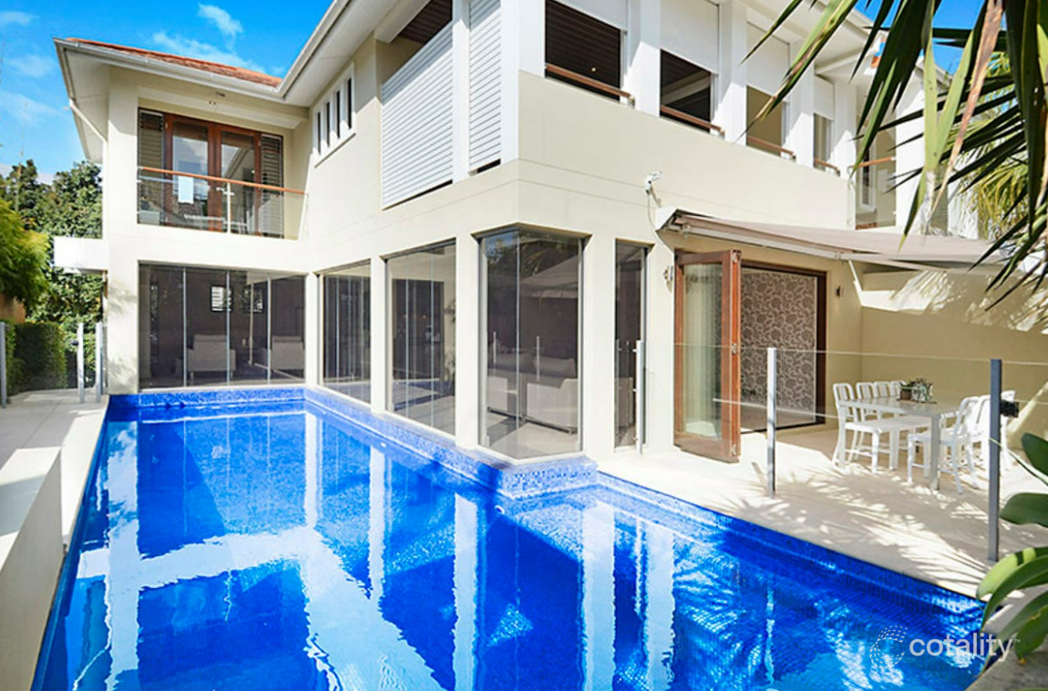 8 Beaufort Lane, Clayfield, QLD 4011