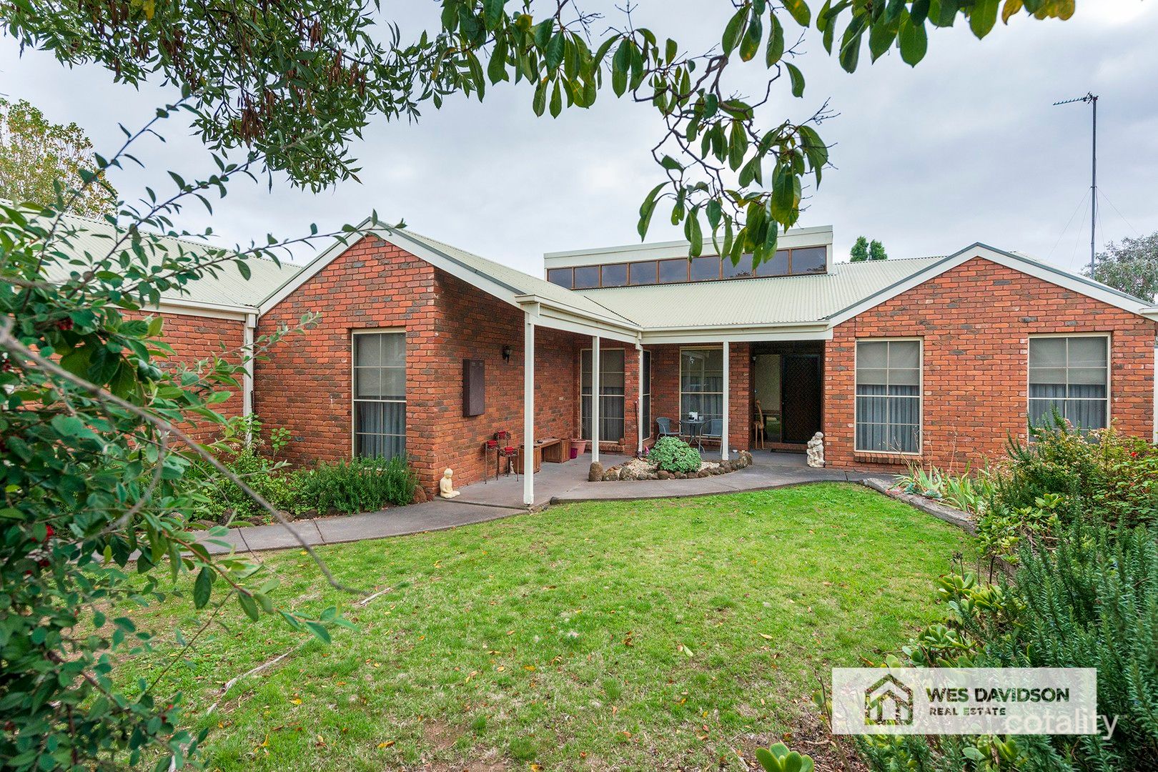 2 Isbel Ct, Horsham, VIC 3400