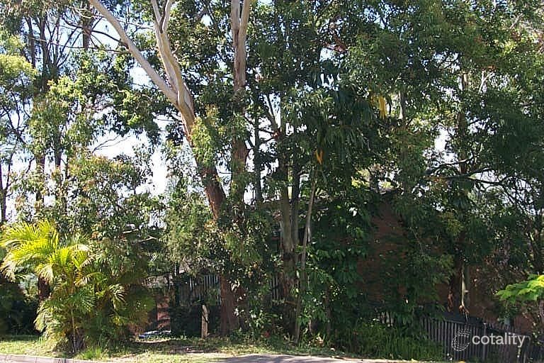 10 Warrawee Ave, Ashmore, QLD 4214