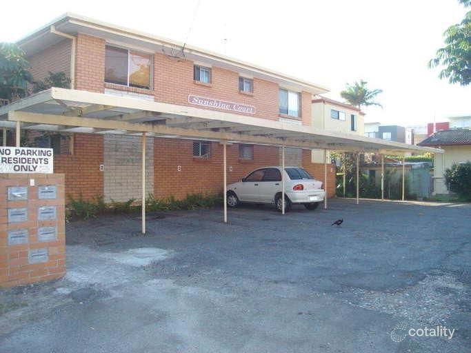 3/4 Sunshine Ct, Labrador, QLD 4215