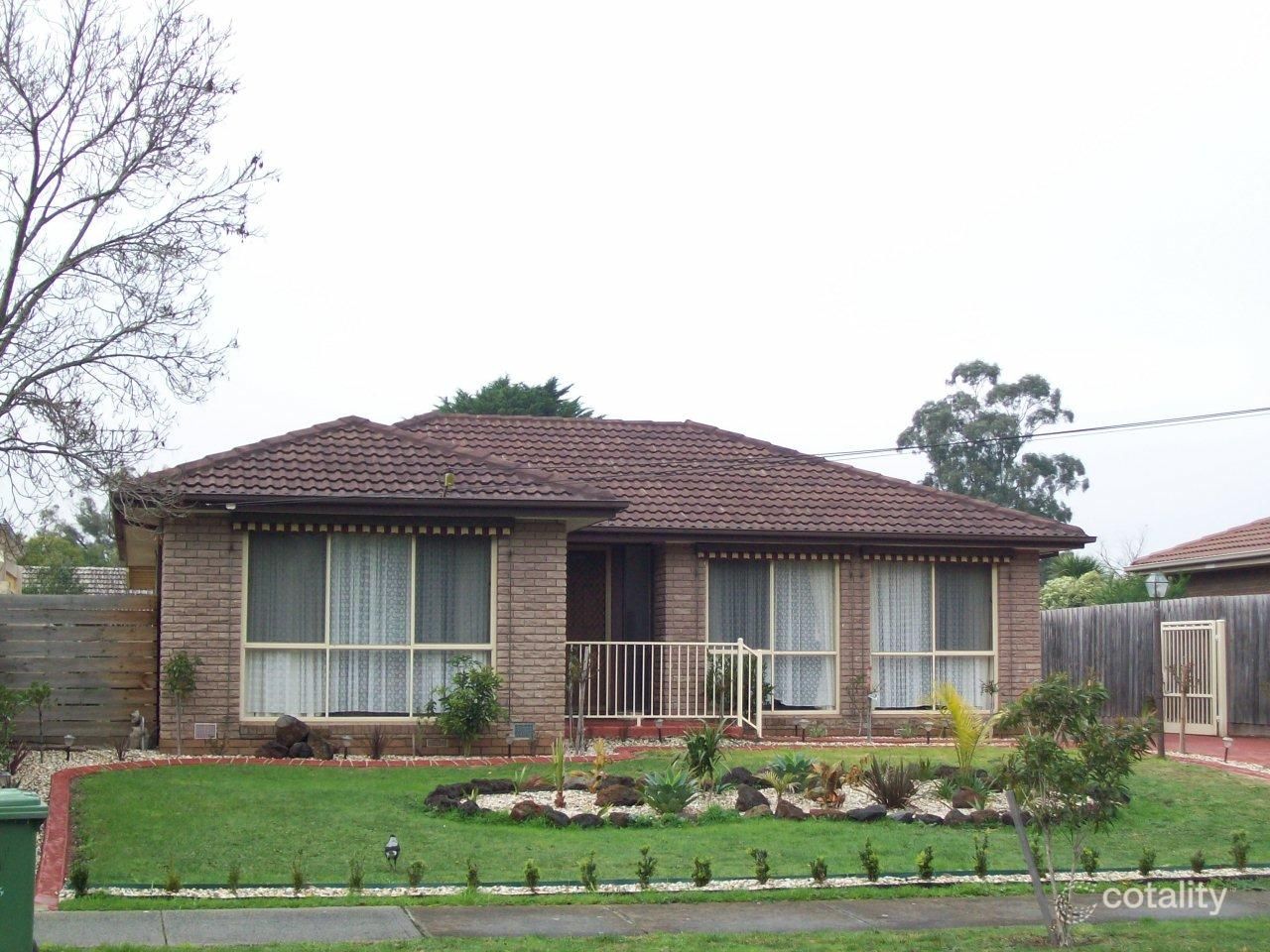 22 Chateau Ave, Narre Warren, VIC 3805