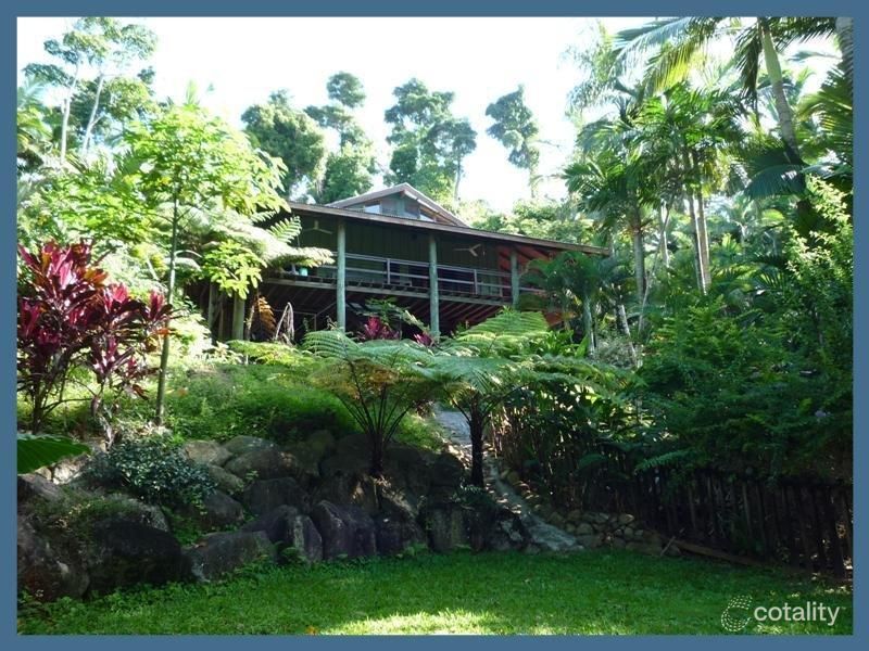 21 Bicton Cl, Bingil Bay, QLD 4852