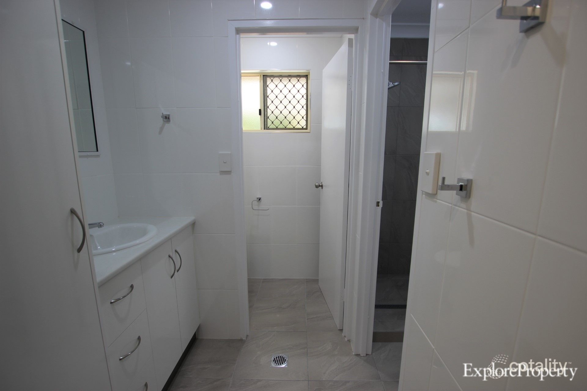 3 Cabbage Tree Rd, Andergrove, QLD 4740