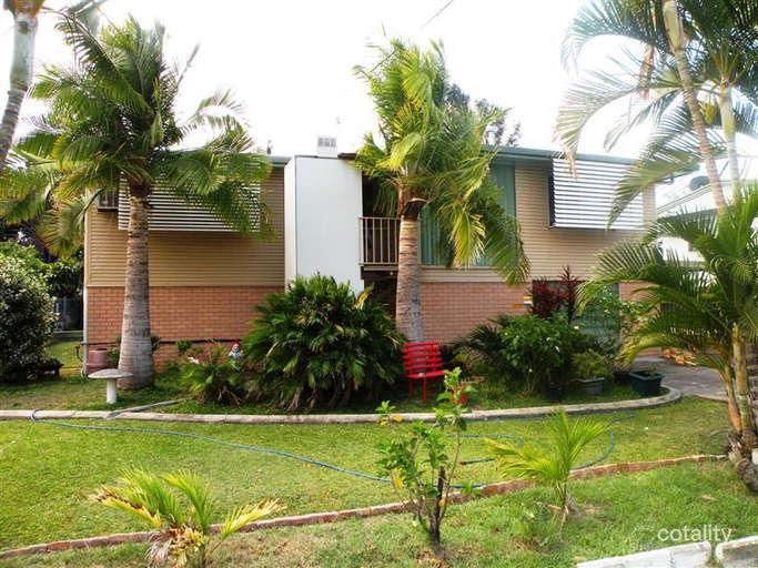 61 Menzies St, Park Avenue, QLD 4701