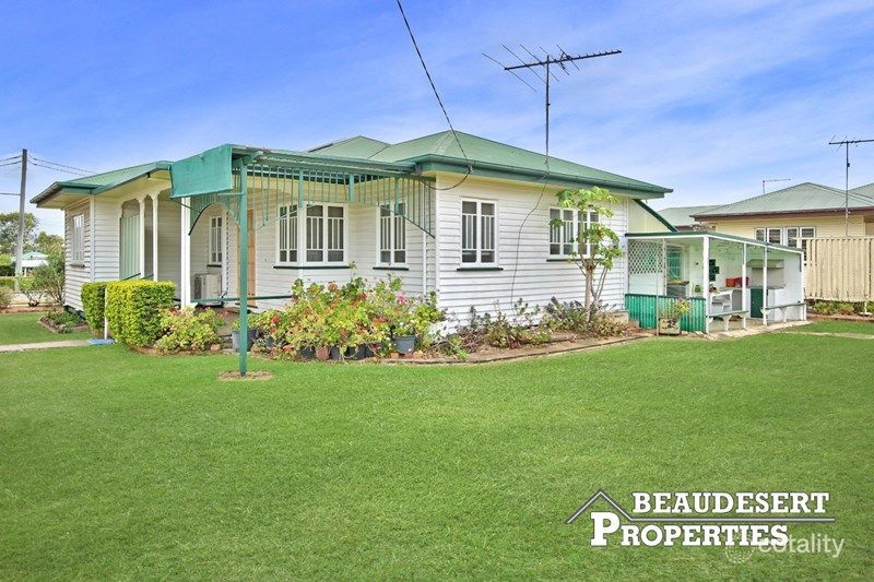 8 Hart St, Beaudesert, QLD 4285