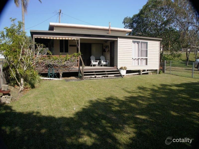 1 Carraboi St, Wooli, NSW 2462