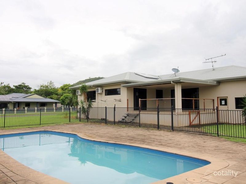 7 Sanctuary Cres, Wongaling Beach, QLD 4852