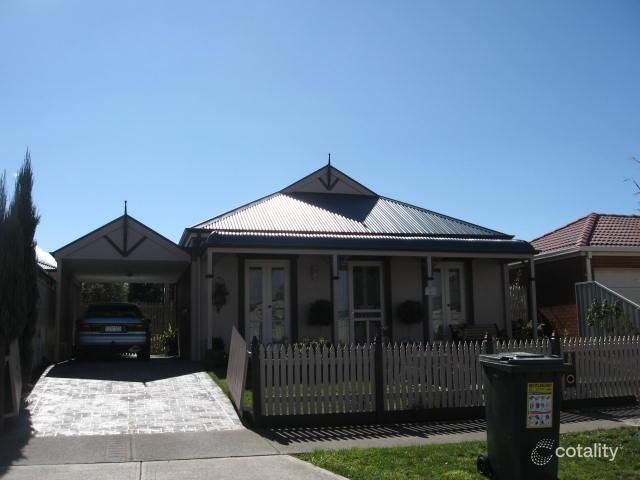 6 Jacaranda Pl, Craigieburn, VIC 3064