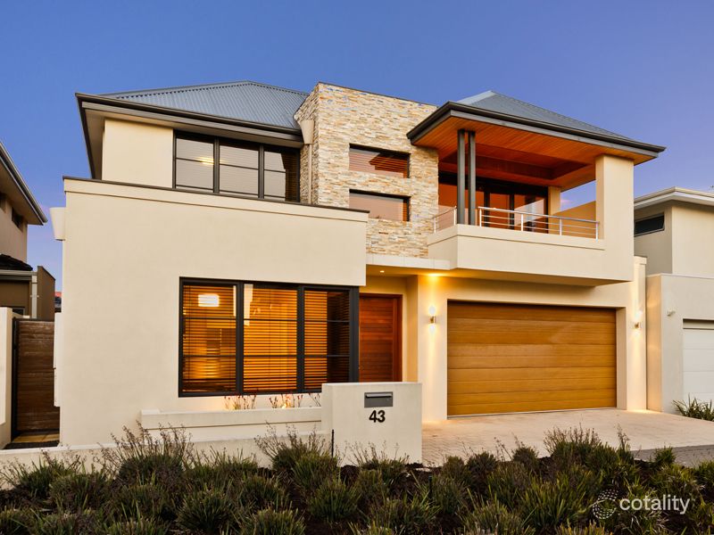 43 Breaksea Dr, North Coogee, WA 6163