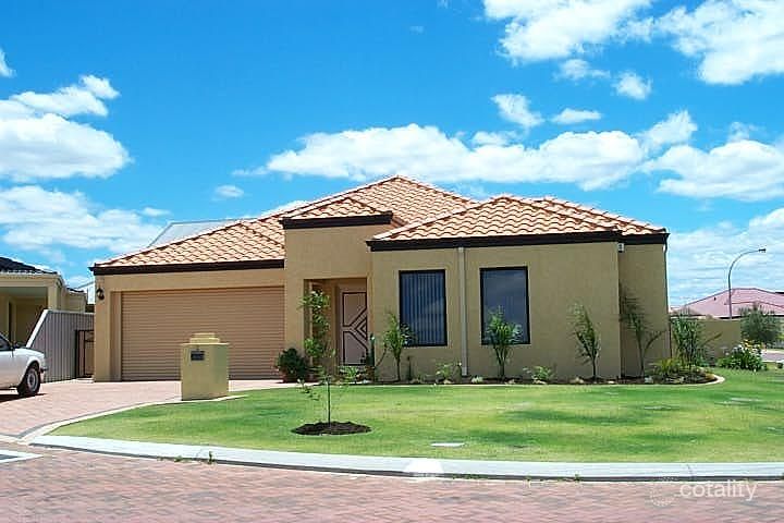 2 Inchcape Ct, Stirling, WA 6021