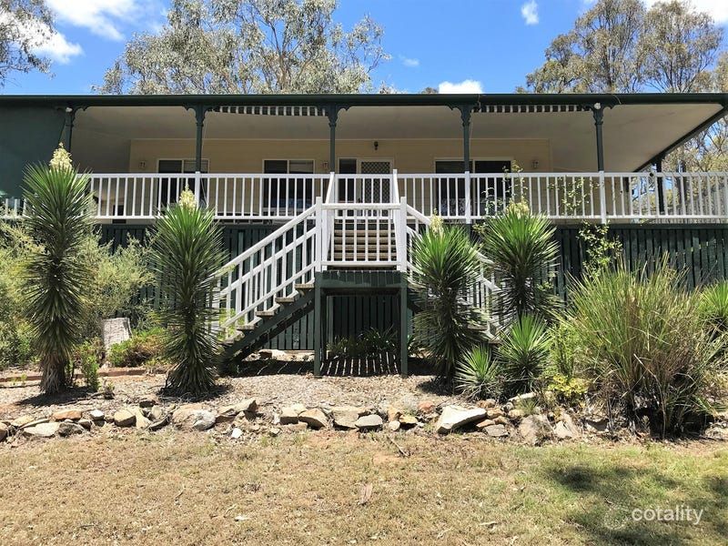 82 Home St, Nanango, QLD 4615