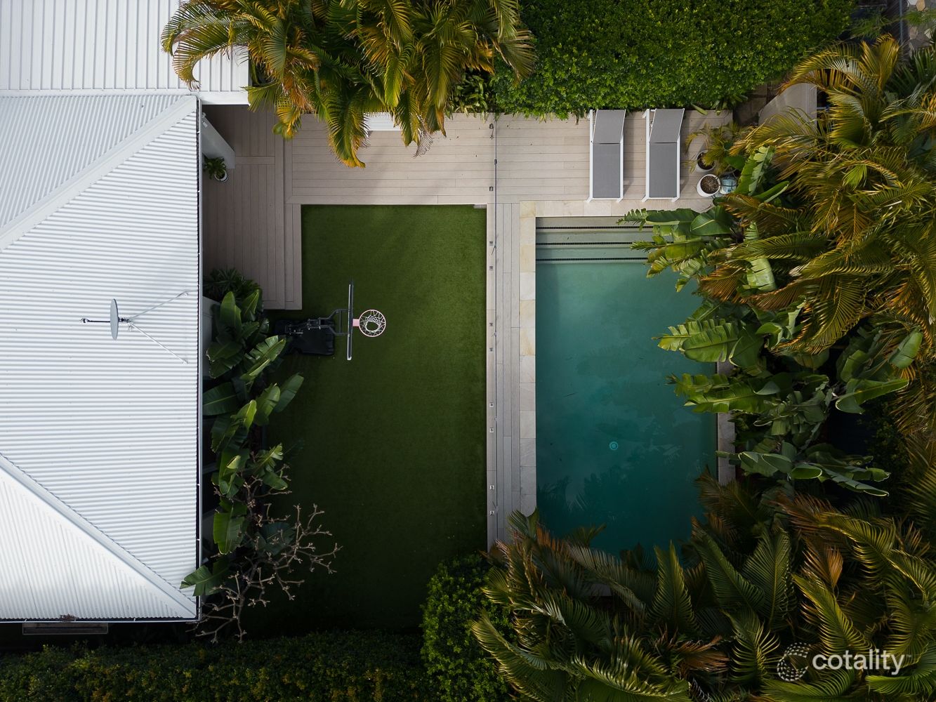 26 Durham St, Southport, QLD 4215