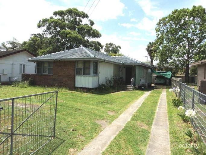 27 Troman Pde, Raymond Terrace, NSW 2324