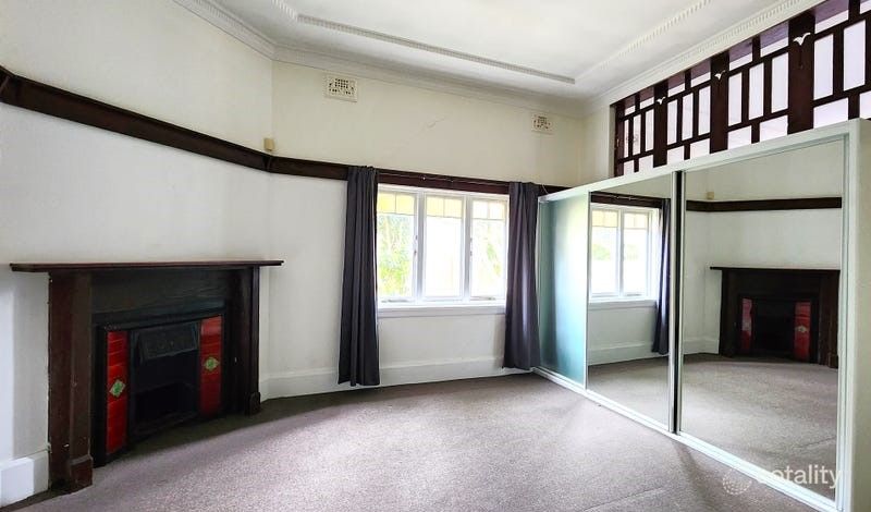 81 Boundary St, Roseville, NSW 2069