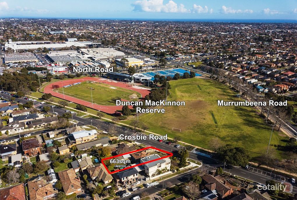 10 Crosbie Rd, Murrumbeena, VIC 3163