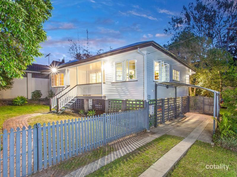 319 Simpsons Rd, Bardon, QLD 4065