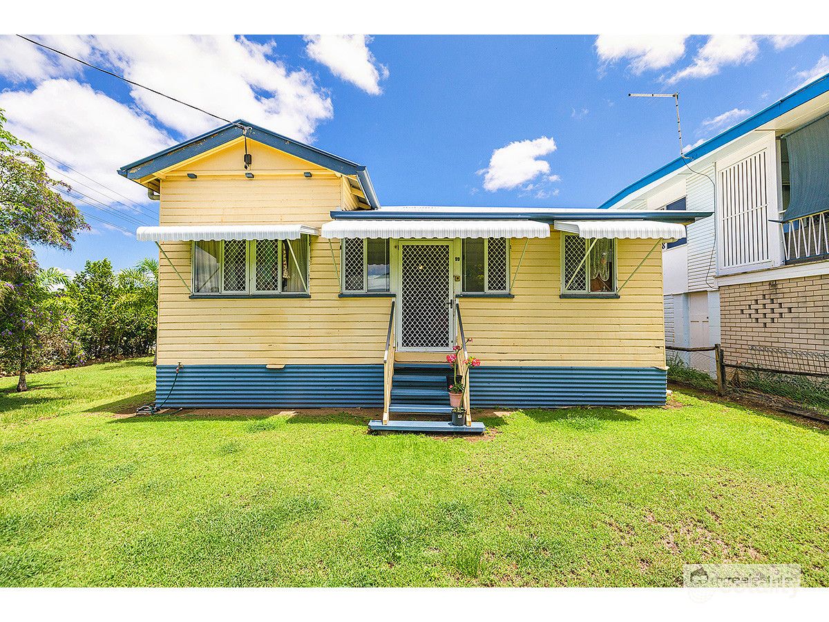 99 Thozet Rd, Koongal, QLD 4701