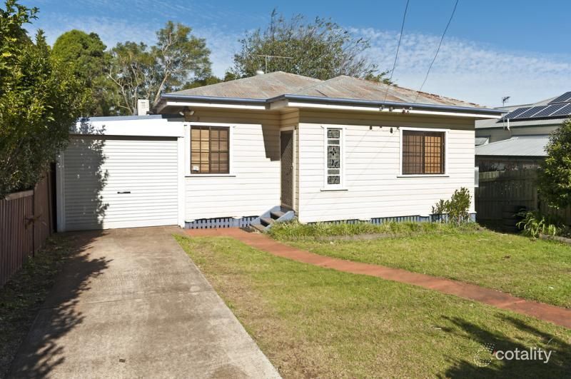 72 Jellicoe St, Mount Lofty, QLD 4350
