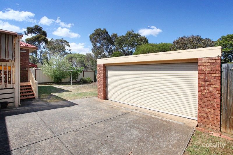 49 Tulloch Ave, Kurunjang, VIC 3337