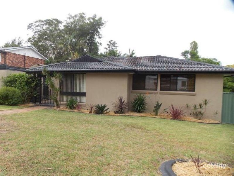 34 Fragar Ave, Wyoming, NSW 2250