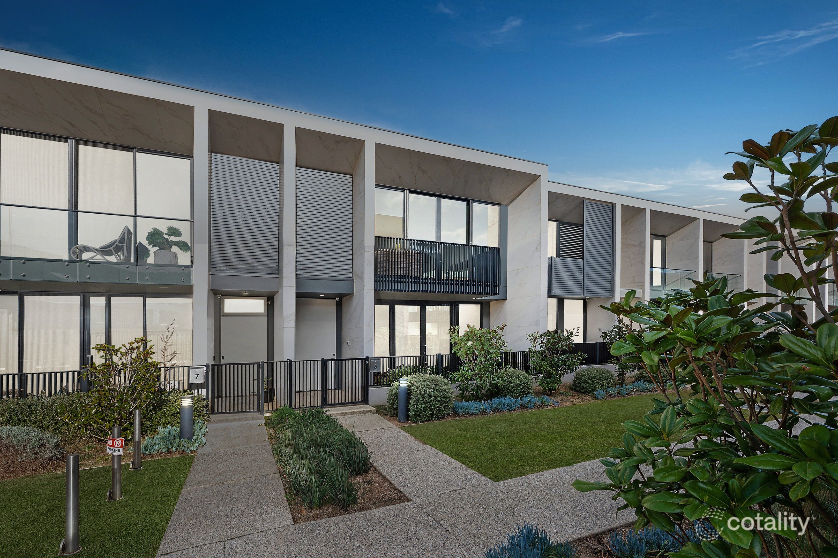 6 Lumb Pl, Rippleside, VIC 3215