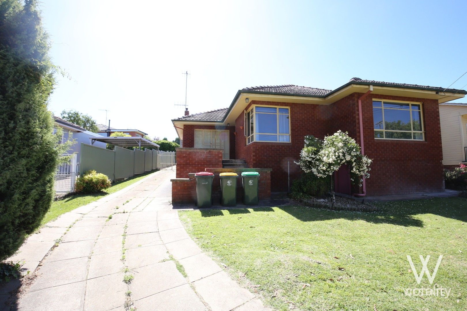 61 Esrom St, West Bathurst, NSW 2795