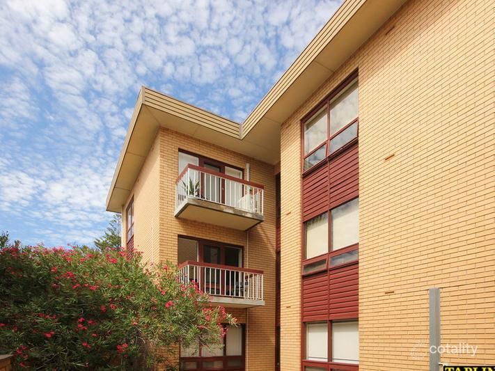 9/6 Saltram Rd, Glenelg, SA 5045